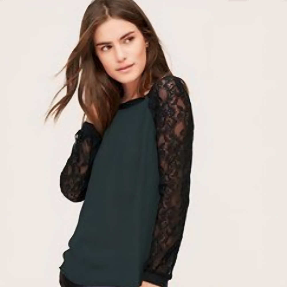 LOFT Forest Green Top with Black Lace Sleeves, XXL.